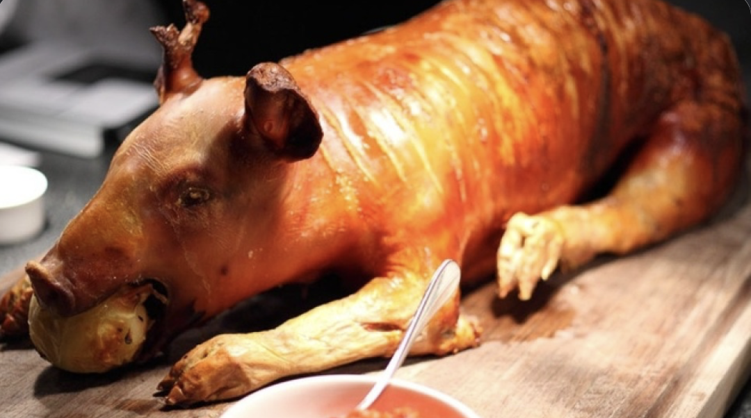 Whole Roasted Suckling Pig / Egészben sült malac
